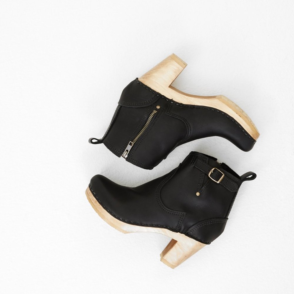 No.6 5" Leather Clog Buckle Boot High Heel sz.40